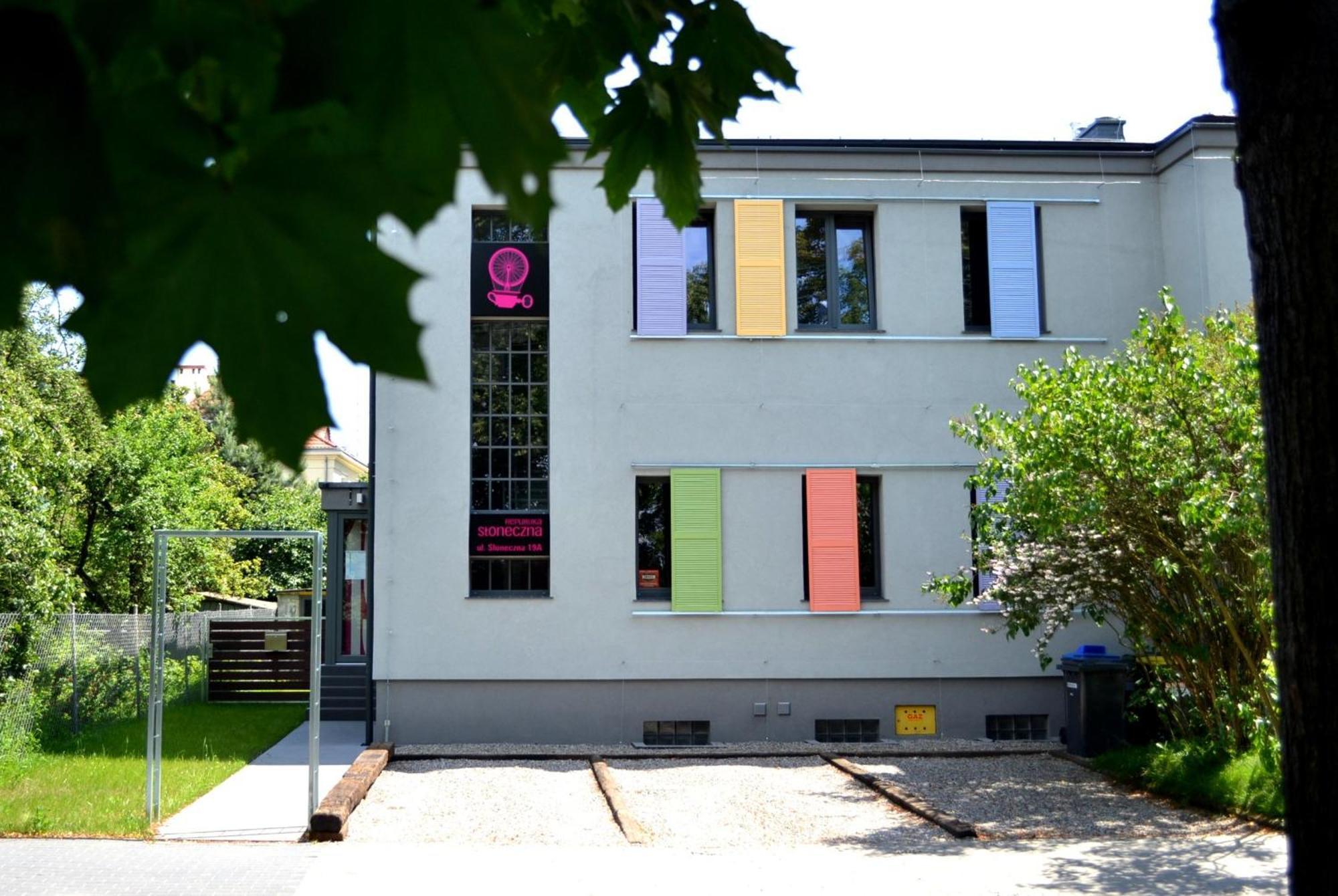 Republika Sloneczna Bed & Breakfast Poznan Exterior photo